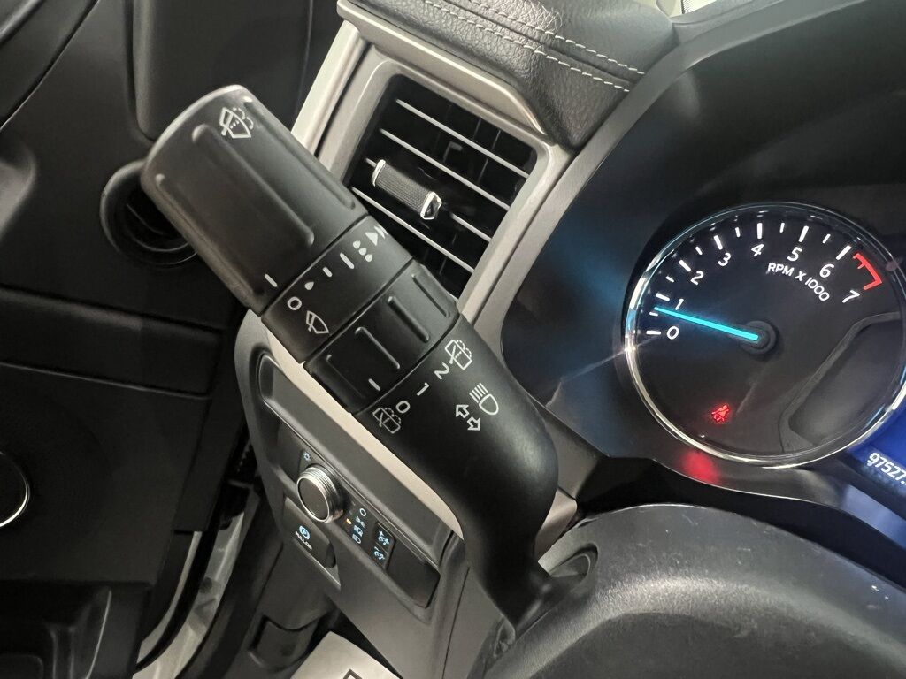 2022 Ford Expedition MAX XLT photo 29