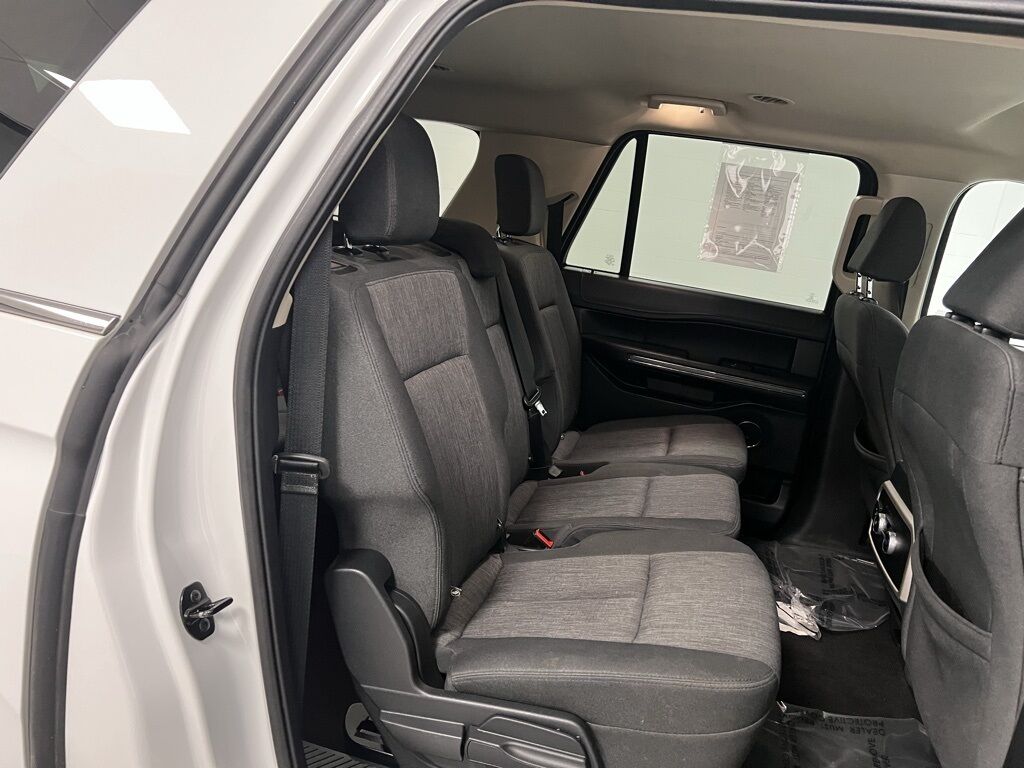 2022 Ford Expedition MAX XLT photo 48