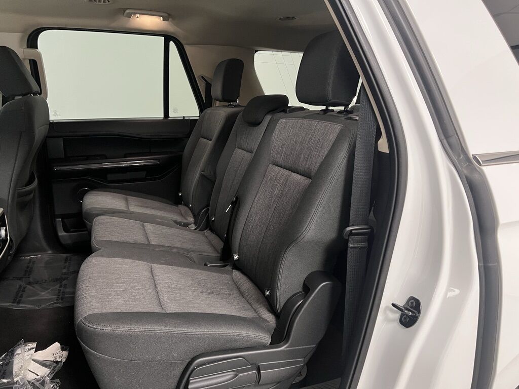 2022 Ford Expedition MAX XLT photo 43