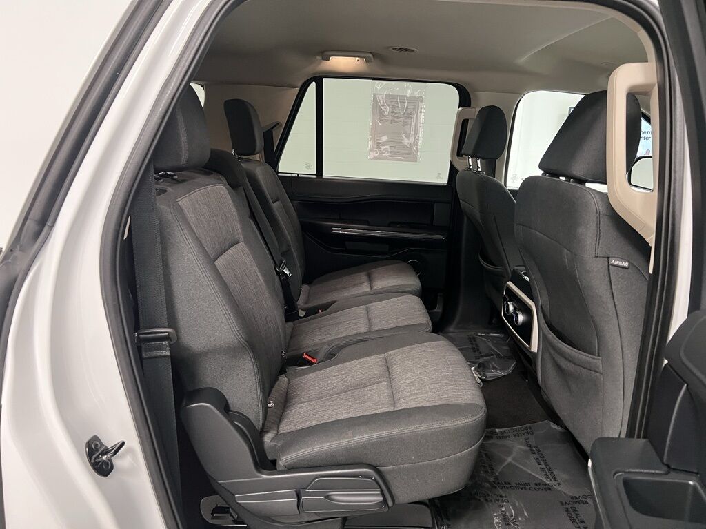 2022 Ford Expedition MAX XLT photo 47