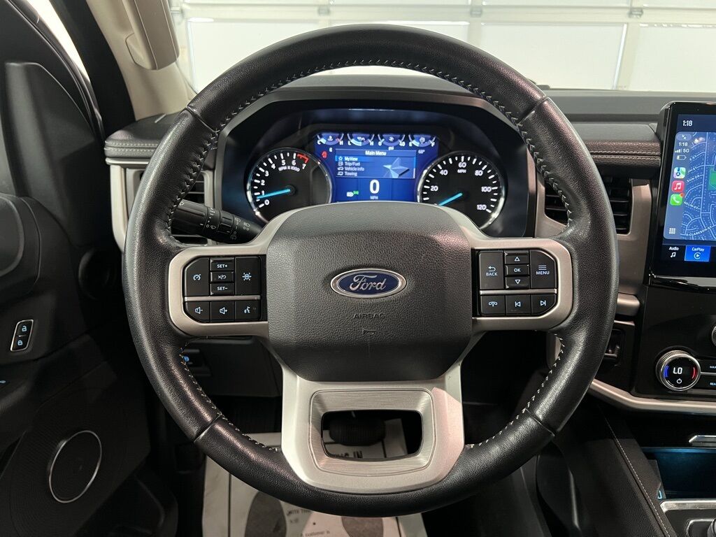 2022 Ford Expedition MAX XLT photo 24