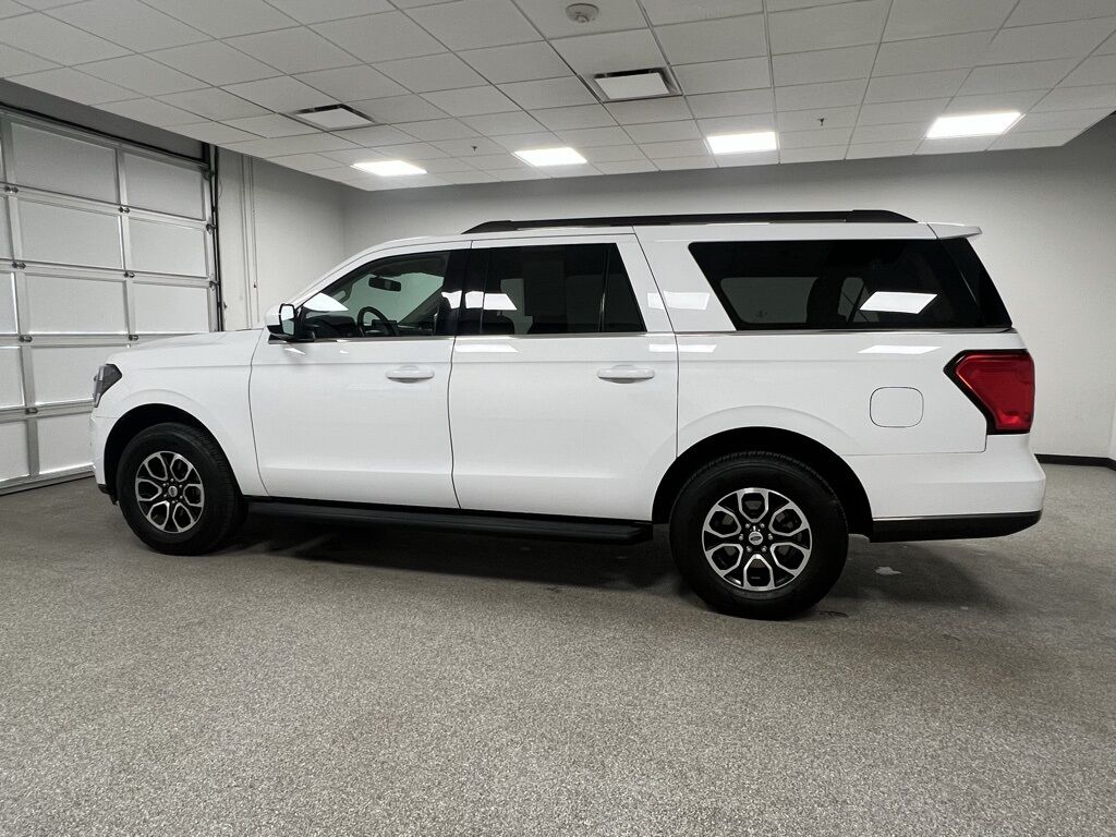 2022 Ford Expedition MAX XLT photo 5