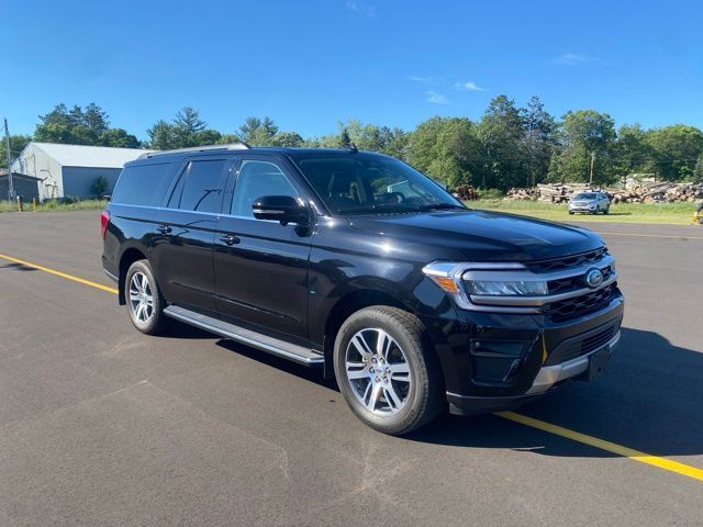 2022 Ford Expedition Max XLT Pine River MN