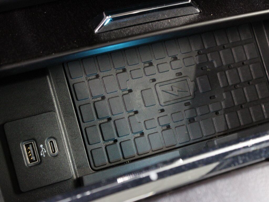 2022 Ford Expedition Platinum 4WD Fond du Lac WI