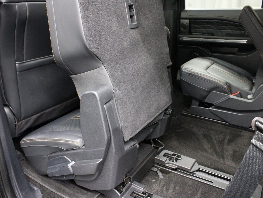 2022 Ford Expedition Platinum 4WD Fond du Lac WI