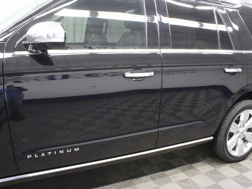 2022 Ford Expedition Platinum 4WD Fond du Lac WI