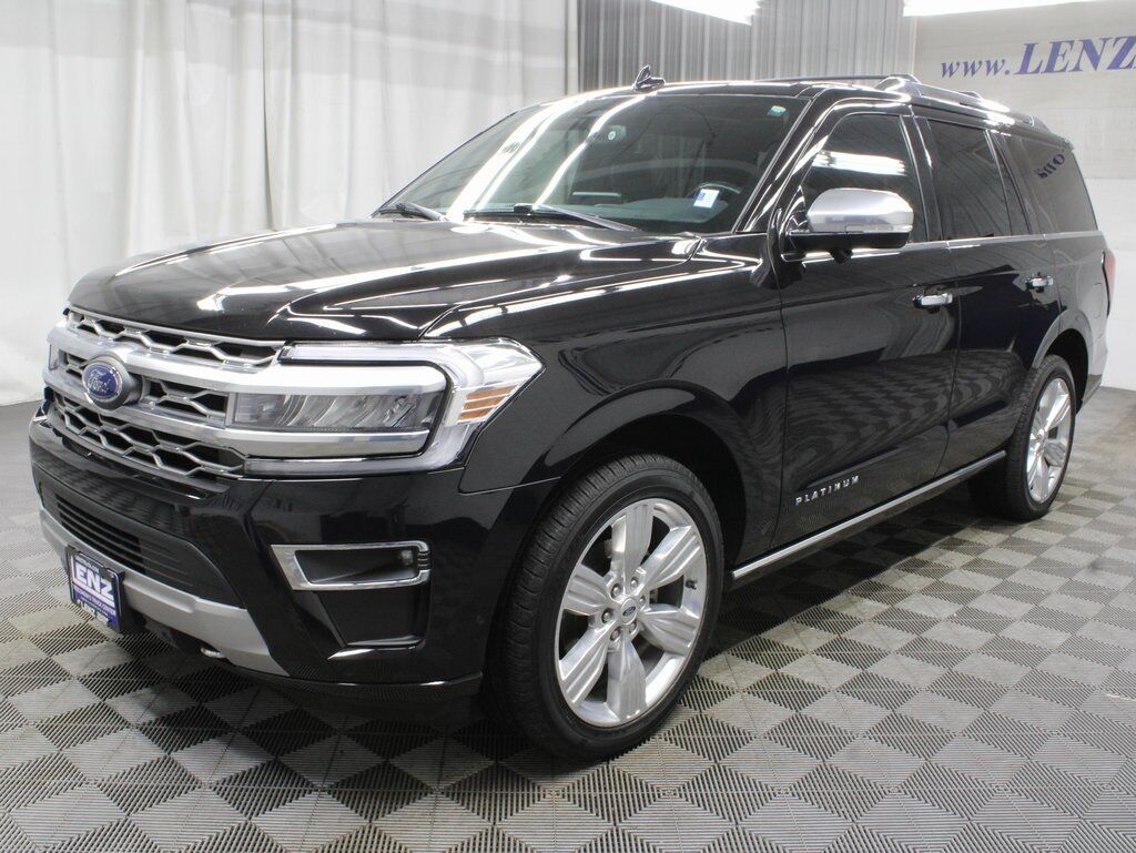 2022 Ford Expedition Platinum 4WD Fond du Lac WI