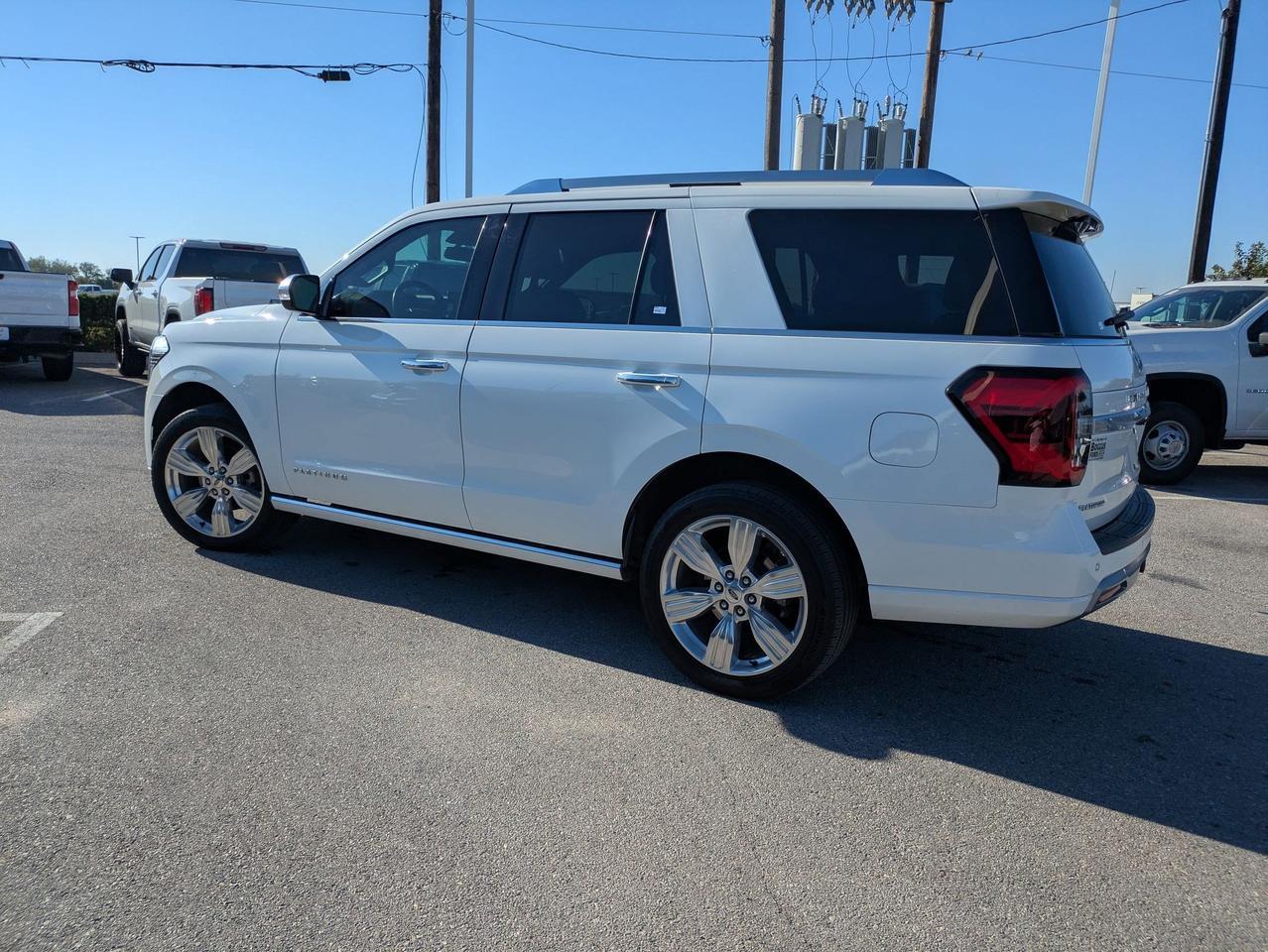 2022 Ford Expedition Platinum Castroville TX