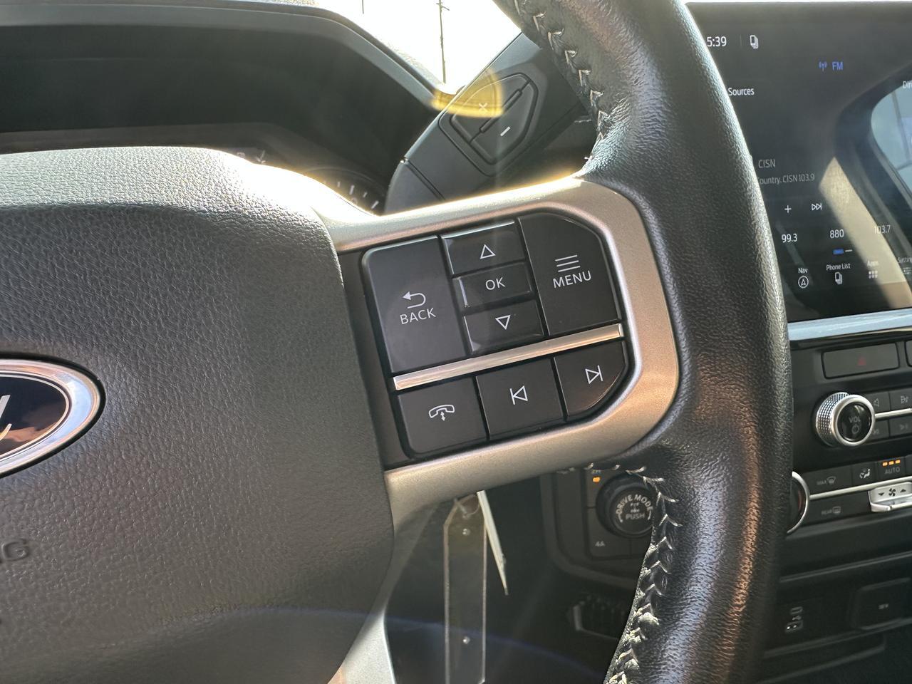 2022 Ford Expedition XL | SSV Max 4x4 | GTDI V6 Engine | White Exterior | 4-Door | Gasoline Redwater AB