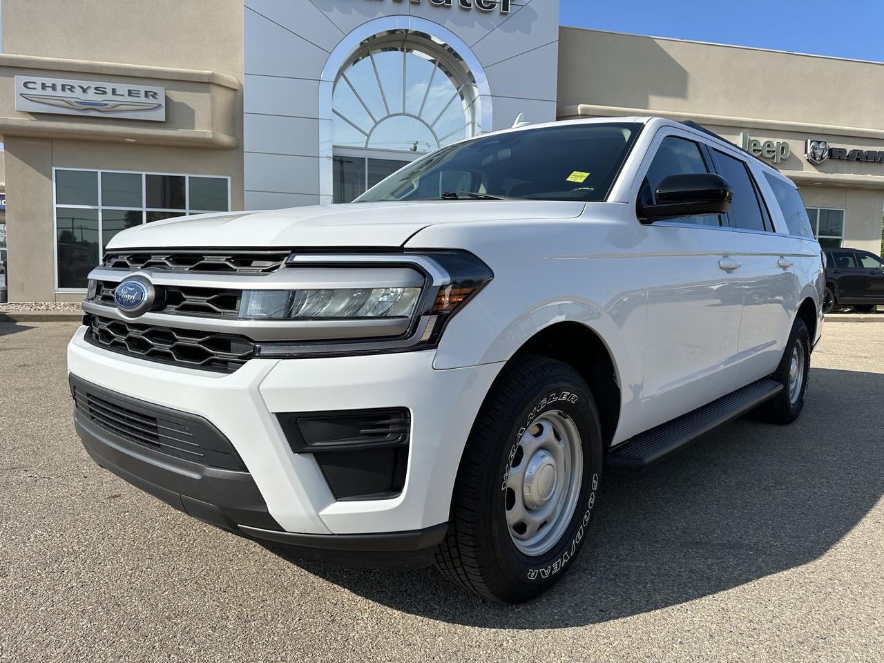 2022 Ford Expedition XL | SSV Max 4x4 | GTDI V6 Engine | White Exterior | 4-Door | Gasoline Redwater AB