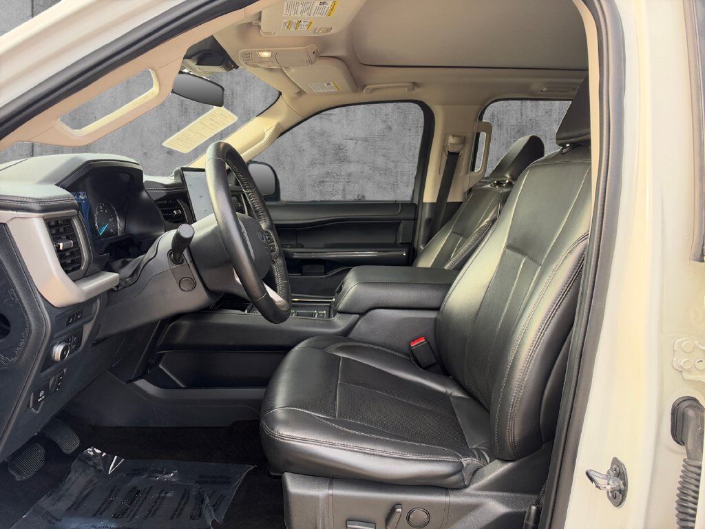 2022 Ford Expedition XLT Hondo TX