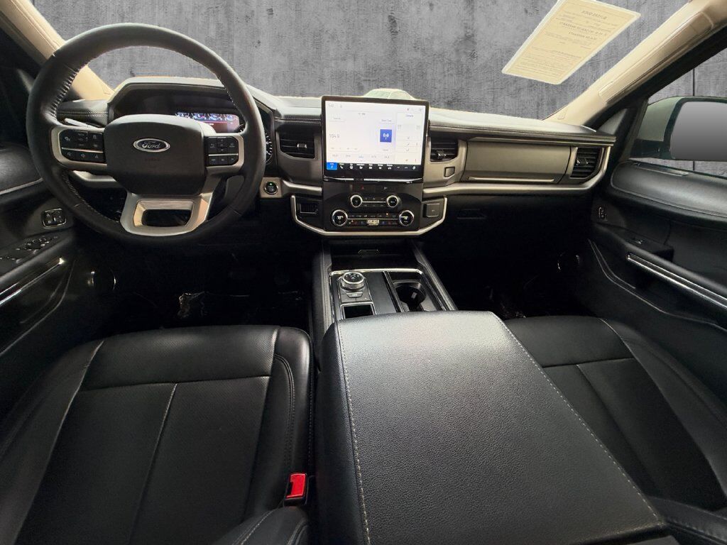 2022 Ford Expedition XLT Hondo TX