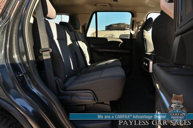 2022 Ford Expedition XLT / 4X4 / Power Driver's Seat / NAV / Lane Departure & Blind Spot Alert / Forward Collision Warning / 3rd Row / Seats 8 / Apple CarPlay & Android Auto / Back Up Camera / Rear Parking Sensors / Tow Pkg / 1-Owner Anchorage AK