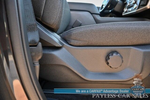 2022 Ford Expedition XLT / 4X4 / Power Driver's Seat / NAV / Lane Departure & Blind Spot Alert / Forward Collision Warning / 3rd Row / Seats 8 / Apple CarPlay & Android Auto / Back Up Camera / Rear Parking Sensors / Tow Pkg / 1-Owner Anchorage AK