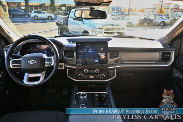 2022 Ford Expedition XLT / 4X4 / Power Driver's Seat / NAV / Lane Departure & Blind Spot Alert / Forward Collision Warning / 3rd Row / Seats 8 / Apple CarPlay & Android Auto / Back Up Camera / Rear Parking Sensors / Tow Pkg / 1-Owner Anchorage AK