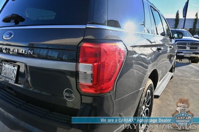 2022 Ford Expedition XLT / 4X4 / Power Driver's Seat / NAV / Lane Departure & Blind Spot Alert / Forward Collision Warning / 3rd Row / Seats 8 / Apple CarPlay & Android Auto / Back Up Camera / Rear Parking Sensors / Tow Pkg / 1-Owner Anchorage AK