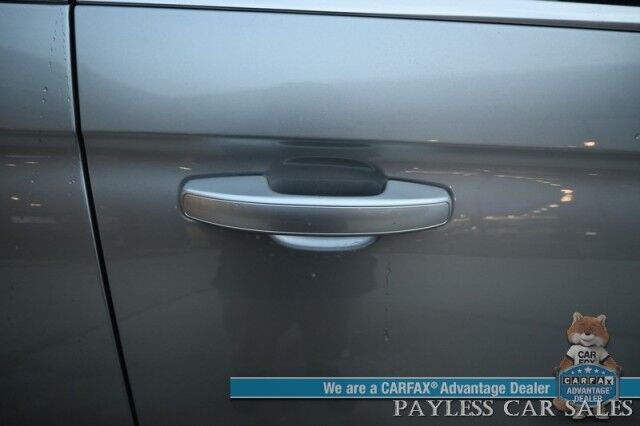 2022 Ford Expedition XLT / 4X4 / Power Driver's Seat / Navigation / Lane Departure & Blind Spot / Forward Collision Warning / 3rd Row / Seats 8 / Apple CarPlay & Android Auto / Back Up Camera / Rear Parking Sensors / Tow Pkg / 1-Owner Anchorage AK