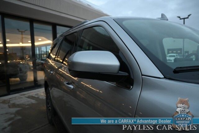 2022 Ford Expedition XLT / 4X4 / Power Driver's Seat / Navigation / Lane Departure & Blind Spot / Forward Collision Warning / 3rd Row / Seats 8 / Apple CarPlay & Android Auto / Back Up Camera / Rear Parking Sensors / Tow Pkg / 1-Owner Anchorage AK