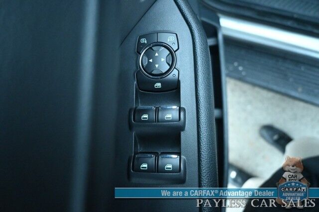 2022 Ford Expedition XLT / 4X4 / Power Driver's Seat / Navigation / Lane Departure & Blind Spot / Forward Collision Warning / 3rd Row / Seats 8 / Apple CarPlay & Android Auto / Back Up Camera / Rear Parking Sensors / Tow Pkg / 1-Owner Anchorage AK