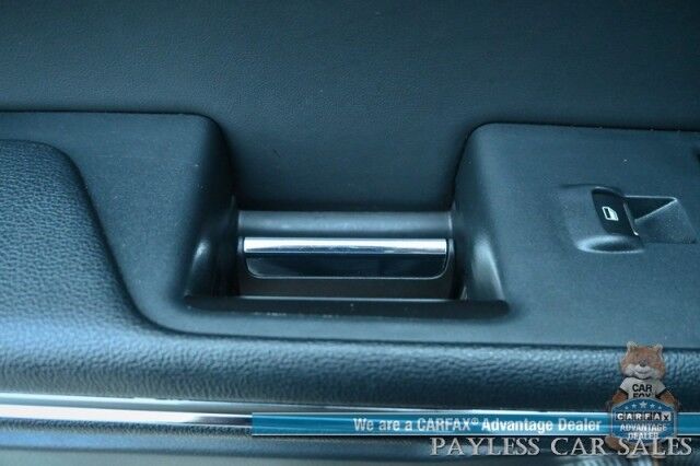 2022 Ford Expedition XLT / 4X4 / Power Driver's Seat / Navigation / Lane Departure & Blind Spot / Forward Collision Warning / 3rd Row / Seats 8 / Apple CarPlay & Android Auto / Back Up Camera / Rear Parking Sensors / Tow Pkg / 1-Owner Anchorage AK