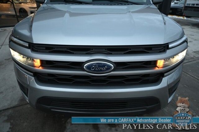 2022 Ford Expedition XLT / 4X4 / Power Driver's Seat / Navigation / Lane Departure & Blind Spot / Forward Collision Warning / 3rd Row / Seats 8 / Apple CarPlay & Android Auto / Back Up Camera / Rear Parking Sensors / Tow Pkg / 1-Owner Anchorage AK