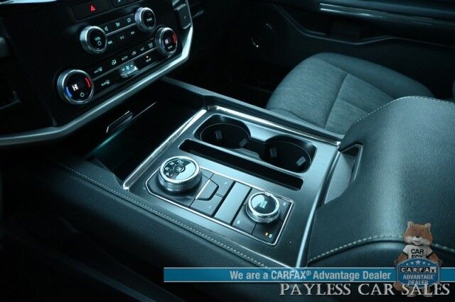 2022 Ford Expedition XLT / 4X4 / Power Driver's Seat / Navigation / Lane Departure & Blind Spot / Forward Collision Warning / 3rd Row / Seats 8 / Apple CarPlay & Android Auto / Back Up Camera / Rear Parking Sensors / Tow Pkg / 1-Owner Anchorage AK