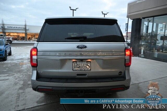 2022 Ford Expedition XLT / 4X4 / Power Driver's Seat / Navigation / Lane Departure & Blind Spot / Forward Collision Warning / 3rd Row / Seats 8 / Apple CarPlay & Android Auto / Back Up Camera / Rear Parking Sensors / Tow Pkg / 1-Owner Anchorage AK