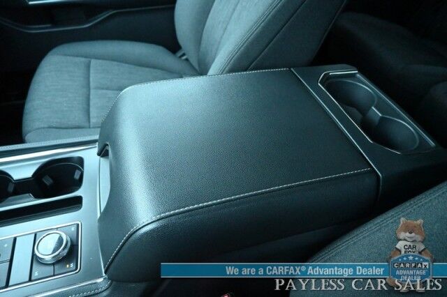 2022 Ford Expedition XLT / 4X4 / Power Driver's Seat / Navigation / Lane Departure & Blind Spot / Forward Collision Warning / 3rd Row / Seats 8 / Apple CarPlay & Android Auto / Back Up Camera / Rear Parking Sensors / Tow Pkg / 1-Owner Anchorage AK