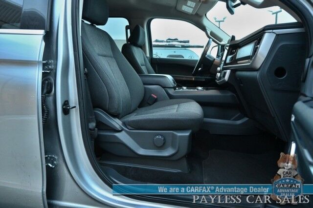 2022 Ford Expedition XLT / 4X4 / Power Driver's Seat / Navigation / Lane Departure & Blind Spot / Forward Collision Warning / 3rd Row / Seats 8 / Apple CarPlay & Android Auto / Back Up Camera / Rear Parking Sensors / Tow Pkg / 1-Owner Anchorage AK