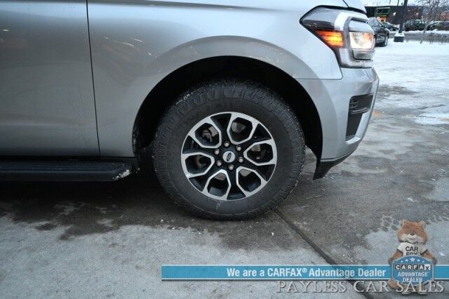 2022 Ford Expedition XLT / 4X4 / Power Driver's Seat / Navigation / Lane Departure & Blind Spot / Forward Collision Warning / 3rd Row / Seats 8 / Apple CarPlay & Android Auto / Back Up Camera / Rear Parking Sensors / Tow Pkg / 1-Owner Anchorage AK