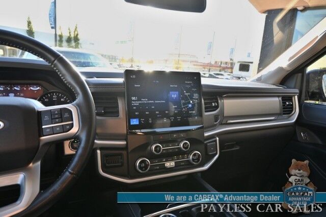 2022 Ford Expedition XLT / 4X4 / Power Driver's Seat / Navigation / Lane Departure & Blind Spot / Forward Collision Warning / 3rd Row / Seats 8 / Apple CarPlay & Android Auto / Back Up Camera / Rear Parking Sensors / Tow Pkg / 1-Owner Anchorage AK