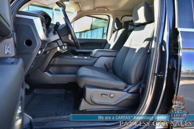 2022 Ford Expedition XLT / 4X4 / Power Driver's Seat / Navigation / Lane Departure & Blind Spot / Forward Collision Warning / 3rd Row / Seats 8 / Apple CarPlay & Android Auto / Back Up Camera / Rear Parking Sensors / Tow Pkg / 1-Owner Anchorage AK