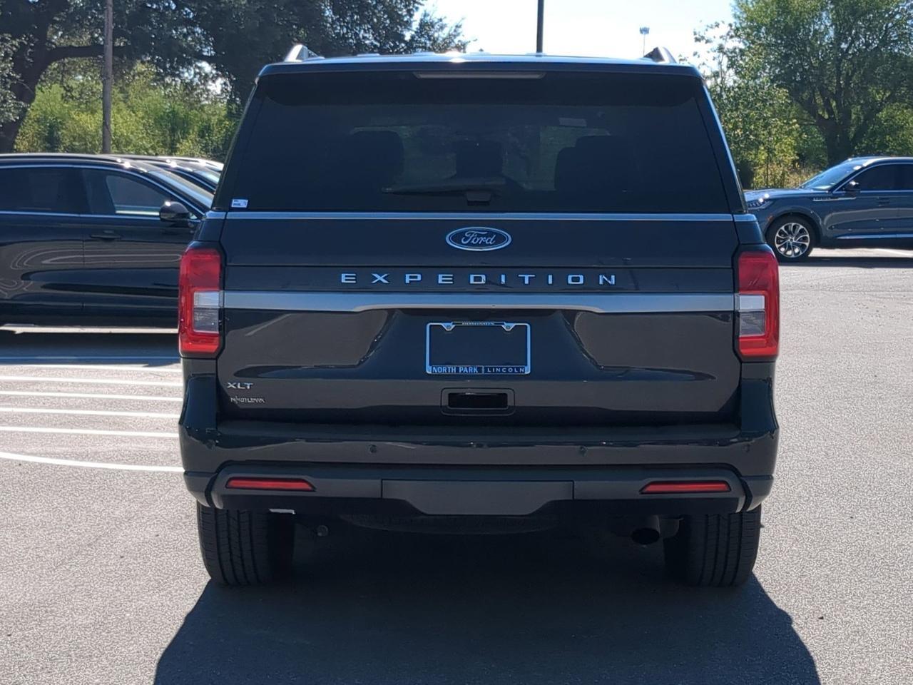 2022 Ford Expedition XLT