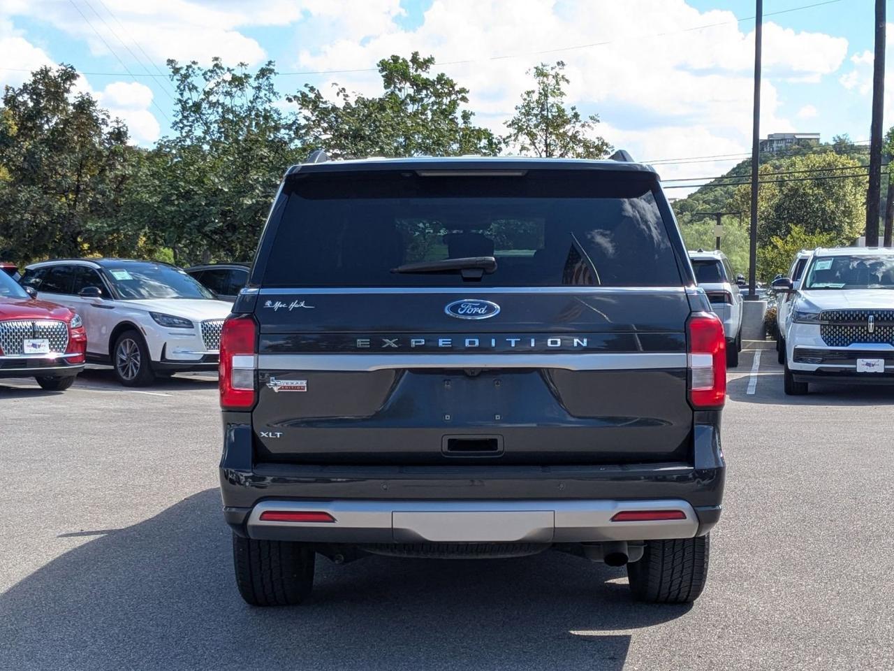 2022 Ford Expedition XLT