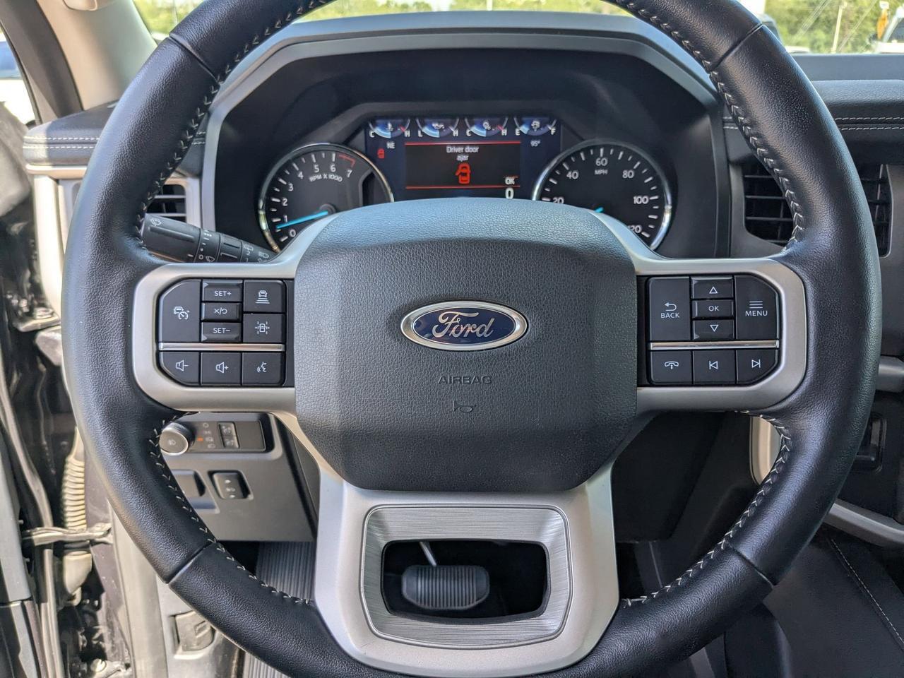 2022 Ford Expedition XLT