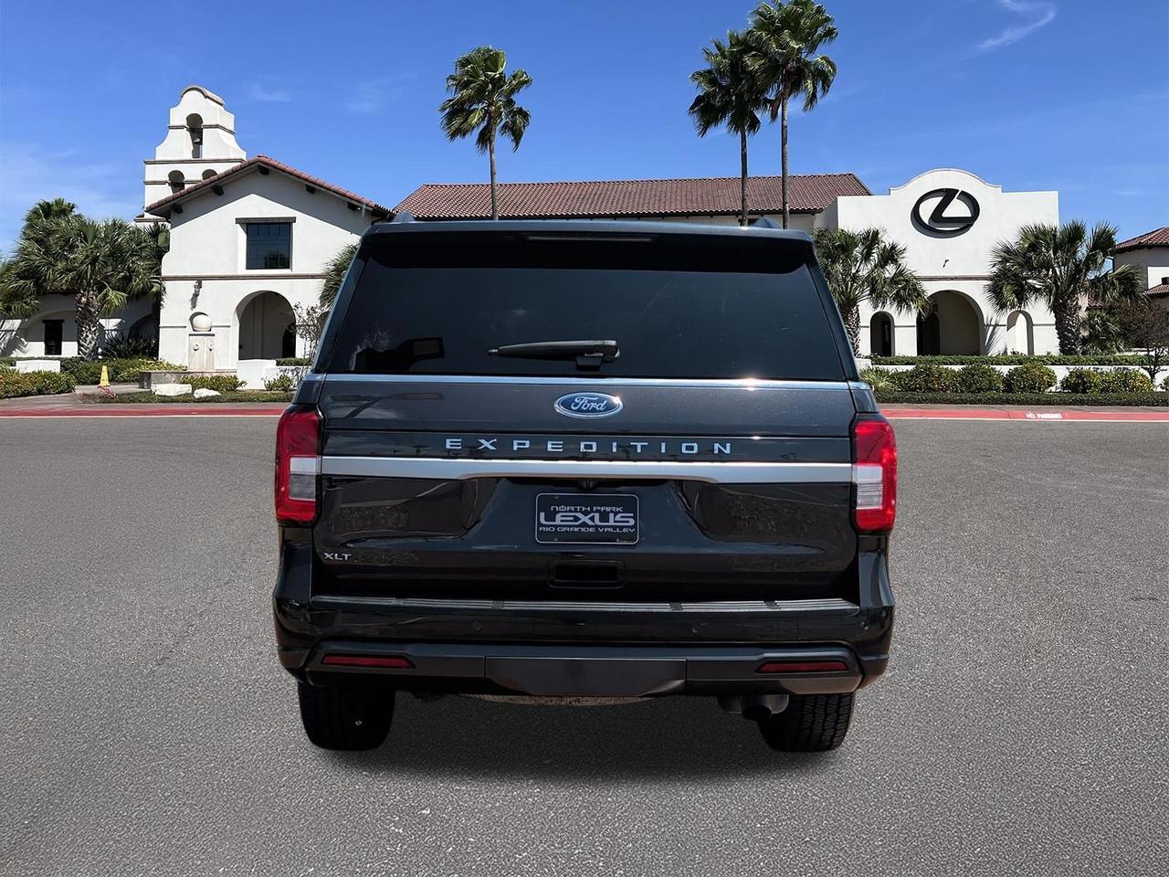 2022 Ford Expedition XLT