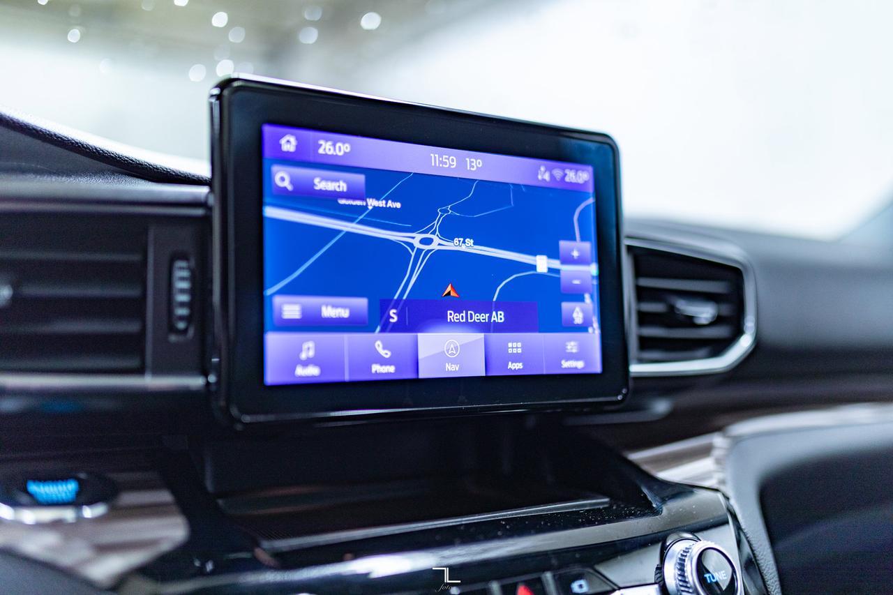 2022 Ford Explorer AWD Limited Leather Roof Nav BCam Red Deer AB