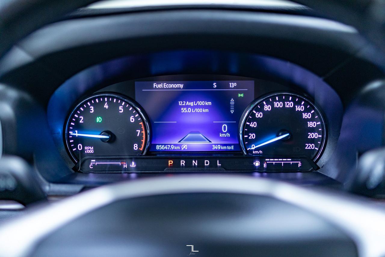 2022 Ford Explorer AWD Limited Leather Roof Nav BCam Red Deer AB