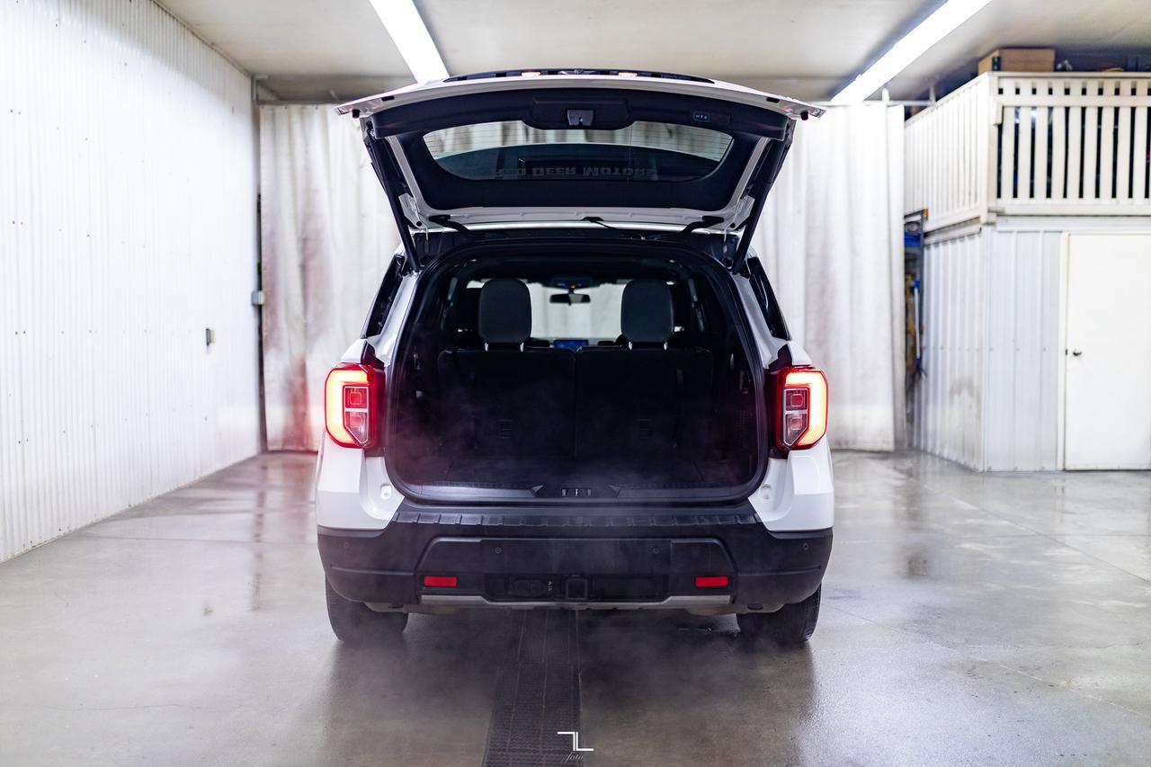 2022 Ford Explorer AWD Timberline Leather Roof Nav BCam Red Deer AB