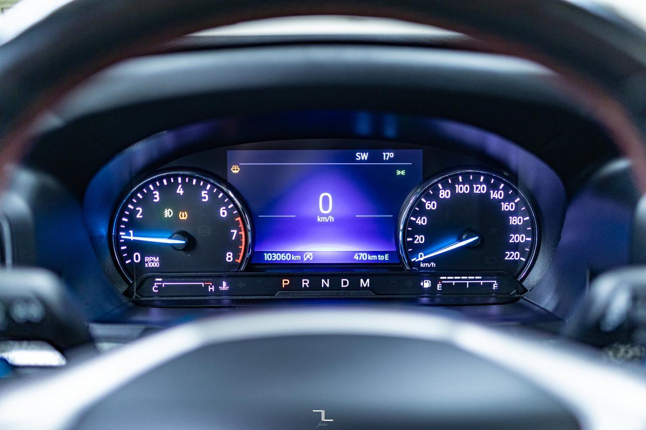 2022 Ford Explorer AWD Timberline Leather Roof Nav BCam Red Deer AB