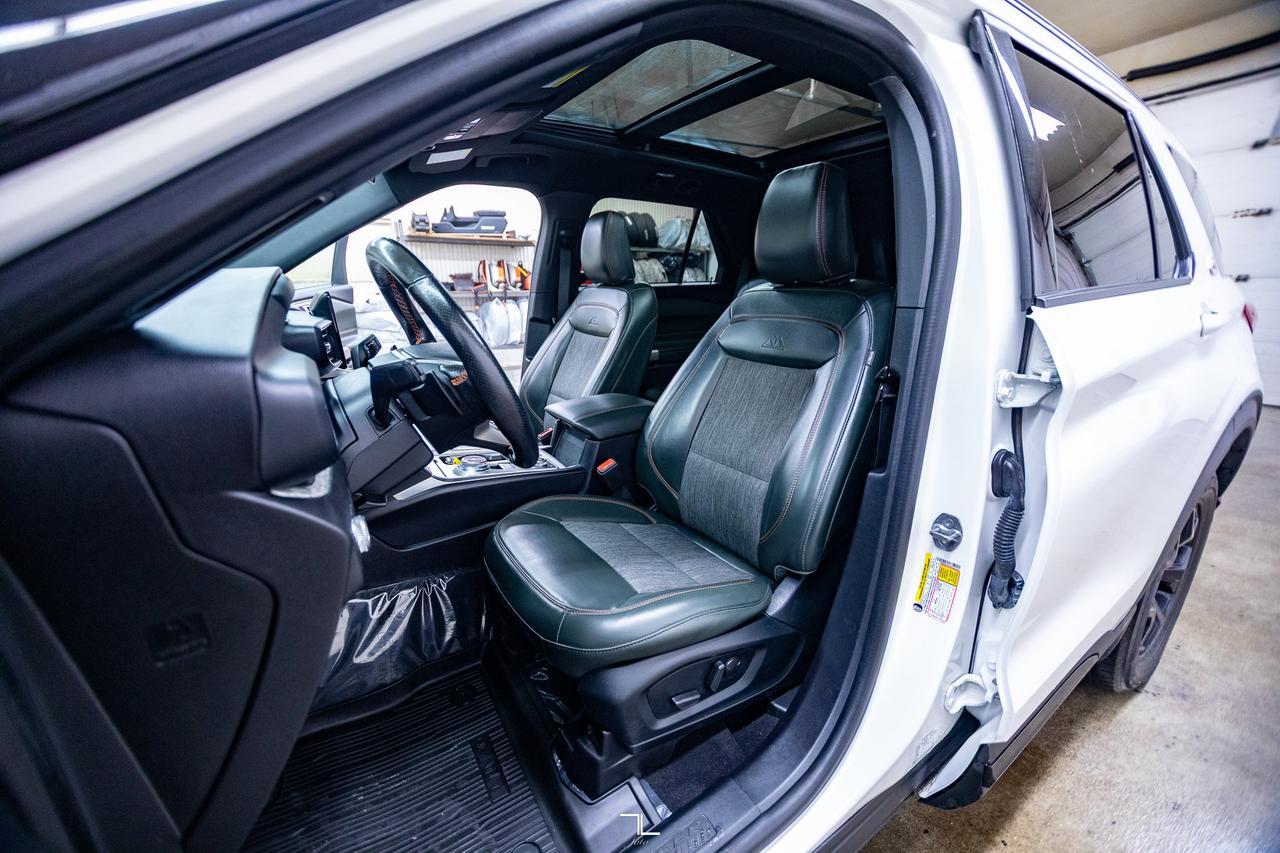 2022 Ford Explorer AWD Timberline Leather Roof Nav BCam Red Deer AB