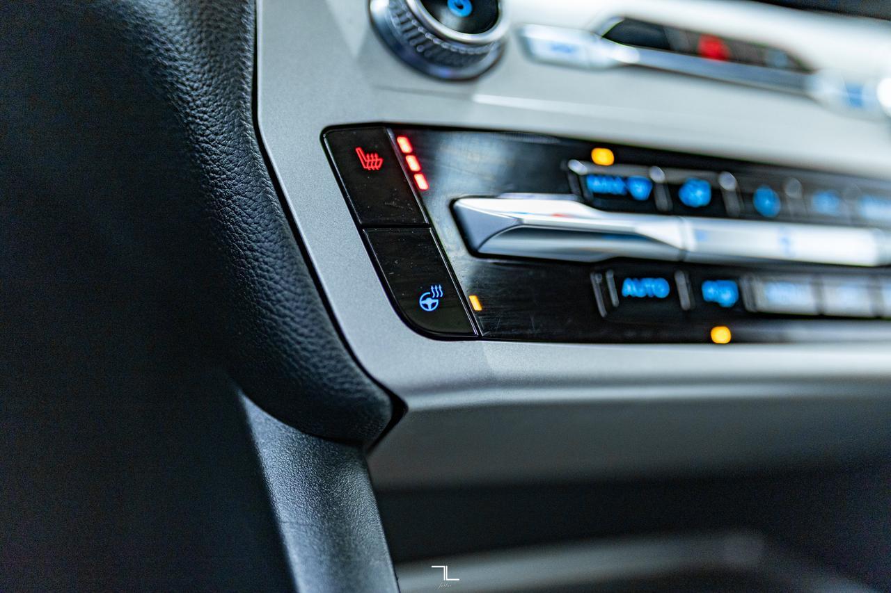 2022 Ford Explorer AWD Timberline Leather Roof Nav BCam Red Deer AB