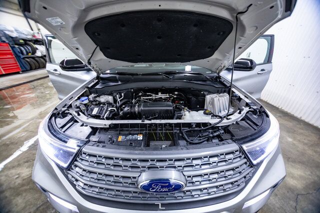 2022 Ford Explorer AWD XLT Leather Nav BCam Red Deer AB