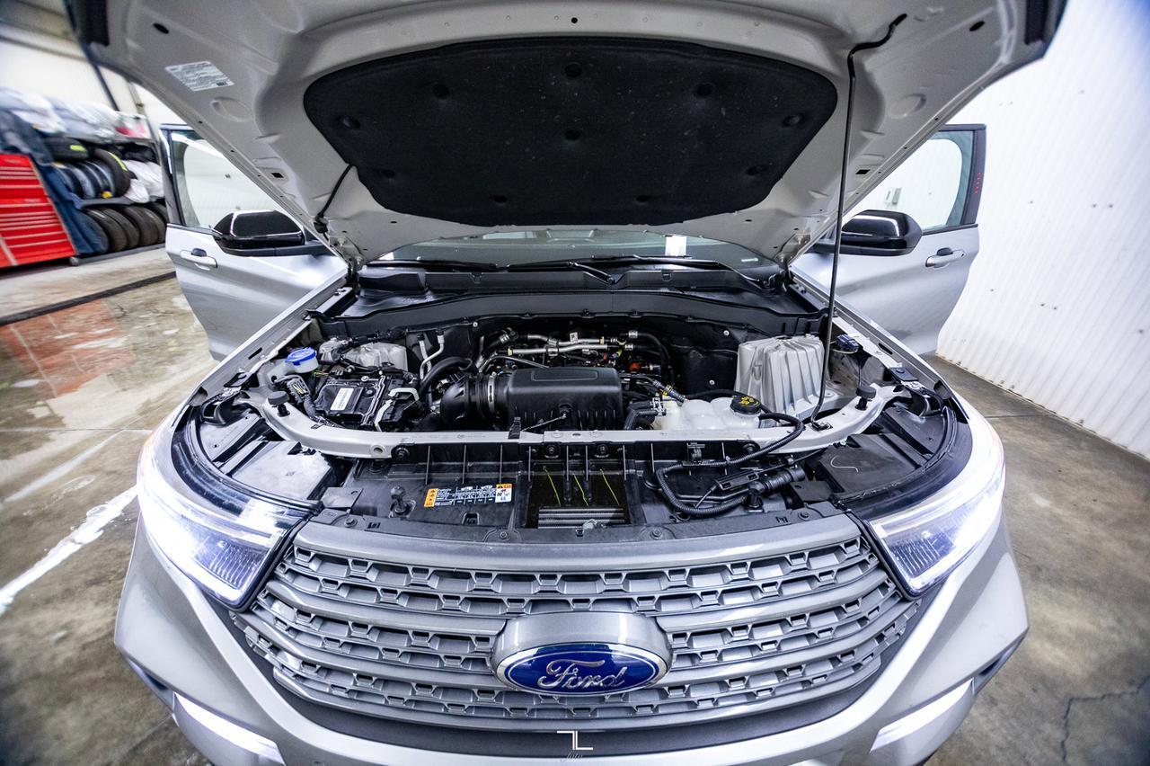 2022 Ford Explorer AWD XLT Leather Nav BCam Red Deer AB