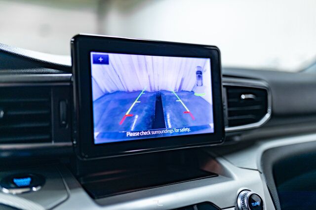 2022 Ford Explorer AWD XLT Leather Nav BCam Red Deer AB