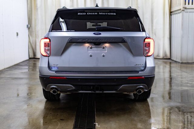 2022 Ford Explorer AWD XLT Leather Nav BCam Red Deer AB