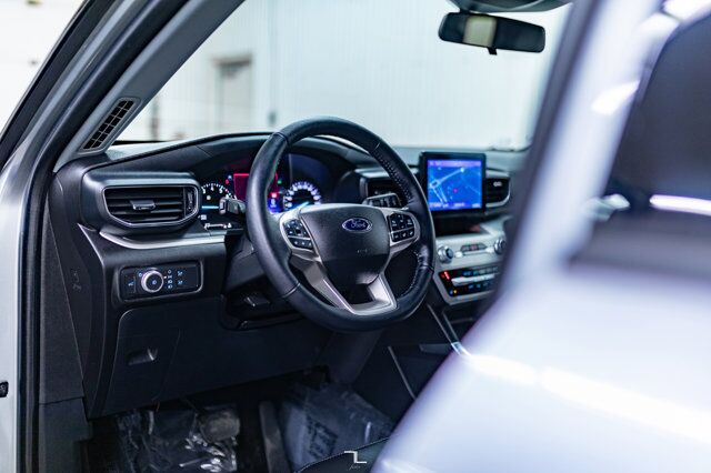 2022 Ford Explorer AWD XLT Leather Nav BCam Red Deer AB