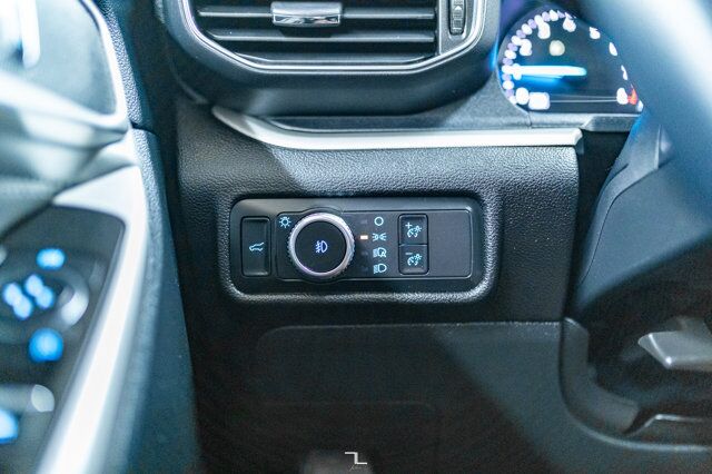 2022 Ford Explorer AWD XLT Leather Nav BCam Red Deer AB