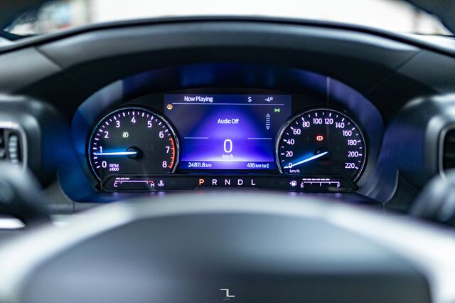 2022 Ford Explorer AWD XLT Leather Roof Nav BCam Red Deer AB