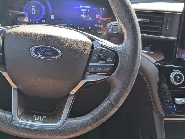 2022 Ford Explorer King Ranch Castroville TX